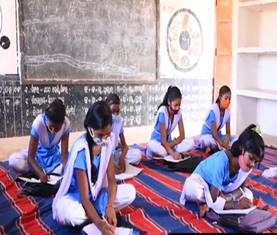 K'taka govt set to revise social science syllabus in schools; Tipu glorification dropped K'taka govt set to revise social science syllabus in schools; Tipu glorification dropped