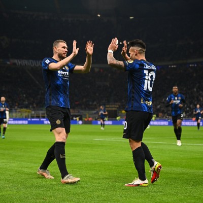 Lautaro completes hat-trick, Inter bounces back by destroying Salernitana Lautaro completes hat-trick, Inter bounces back by destroying Salernitana