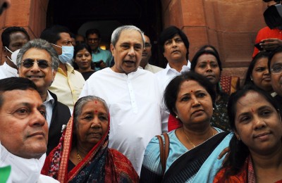 Buzz over presidential polls as Naveen Patnaik visits Parliament Buzz over presidential polls as Naveen Patnaik visits Parliament