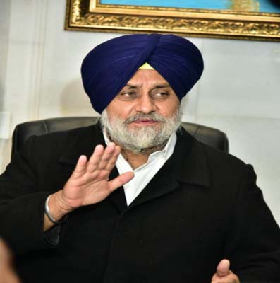 Sukhbir blames Kejriwal for blocking release of Bhullar