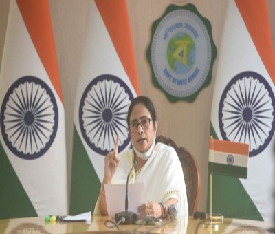 Mamata Banerjee in damage control mode Mamata Banerjee in damage control mode