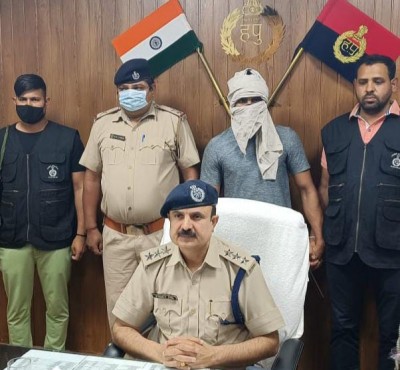 Man who posed as gangster to make ransom calls to bizman, held Man who posed as gangster to make ransom calls to bizman, held