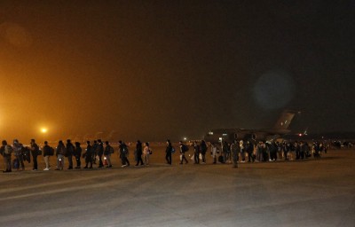 IAF avoids Pak airspace to bring nationals from countries bordering Ukraine