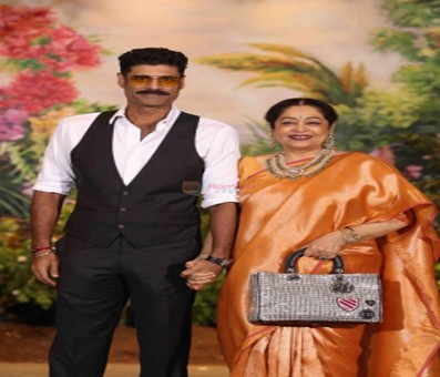 Sikandar joins mom Kirron Kher for family special episode of 'India's Got Talent' Sikandar joins mom Kirron Kher for family special episode of 'India's Got Talent'