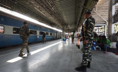 Unatttended bag in Delhi-bound train triggers panic, no bomb found Unatttended bag in Delhi-bound train triggers panic, no bomb found