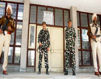 Amidst multi-cornered contest in Punjab, counting of ballots begins Amidst multi-cornered contest in Punjab, counting of ballots begins