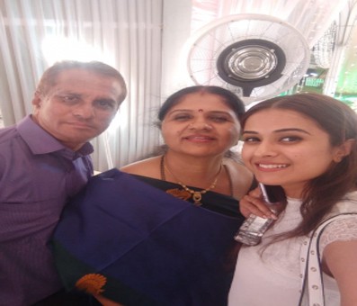 Narayan Rane & son are 'liars', driving us to suicide: Disha Salian parents' plea to Prez, PM, CM Narayan Rane & son are 'liars', driving us to suicide: Disha Salian parents' plea to Prez, PM, CM