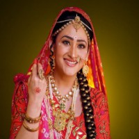 Aditi Sajwan grateful as 'Haathi Ghoda Paalki...' completes 100 episodes
