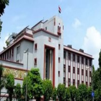 1,032 pressure cookers, 936 helmets seized for violation of quality control orders