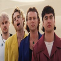 '5 Seconds of Summer' releases new anthemic track 'Complete Mess'