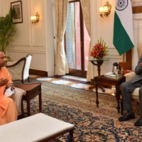 Yogi Adityanath meets President Kovind