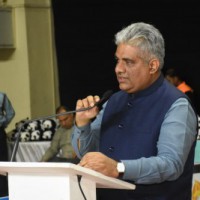 Want regulation, not closure, Environment Minister on air pollution