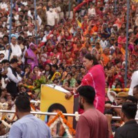 Amid fissures in Raj BJP, Raje raises 'Ab hamari paari-2023 ki baari!' slogan on her B'day