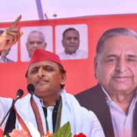 Battle for UP: Akhilesh alleges malpractices before counting
