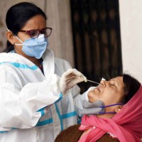 Delhi see 325 new Covid cases, 1 death