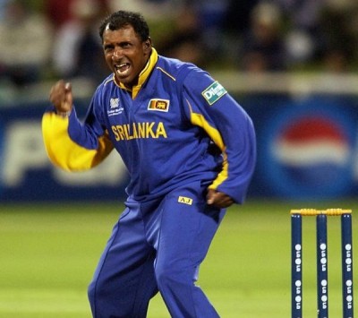 Don't complain about contracts, start winning: Aravinda to SL players Don't complain about contracts, start winning: Aravinda to SL players