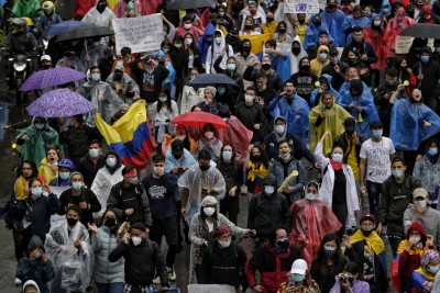 6 people dead in Colombia protests 6 people dead in Colombia protests