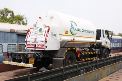 Railways to deliver more medical oxygen to Delhi, UP, Telangana Railways to deliver more medical oxygen to Delhi, UP, Telangana