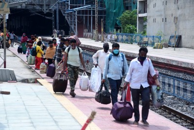 Around 500 passengers flee Assam railway station to avoid Covid test Around 500 passengers flee Assam railway station to avoid Covid test