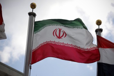 Iran denies talks about releasing prisoners Iran denies talks about releasing prisoners