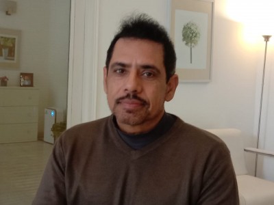 HC grants Robert Vadra more time to reply to I-T notices under black money law HC grants Robert Vadra more time to reply to I-T notices under black money law