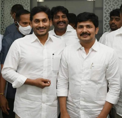 Andhra's ruling YSRCP comfortably retains Tirupati LS seat Andhra's ruling YSRCP comfortably retains Tirupati LS seat