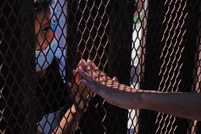 2 US detention centres shut after abuse allegations 2 US detention centres shut after abuse allegations