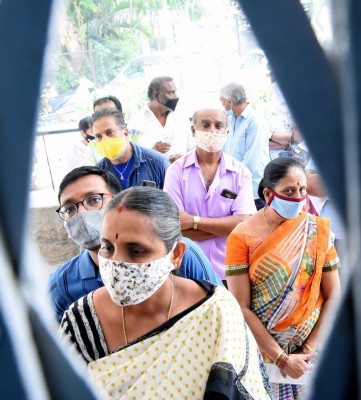 New Covid cases dip below 26k in Karnataka; deaths 626 New Covid cases dip below 26k in Karnataka; deaths 626