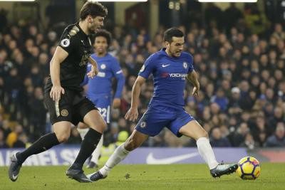 Evans rescues point for Leicester against 10-man Southampton Evans rescues point for Leicester against 10-man Southampton