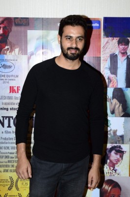 'Antenna' would take '90s kids back to childhood: Director Shoib Nikash Shah 'Antenna' would take '90s kids back to childhood: Director Shoib Nikash Shah