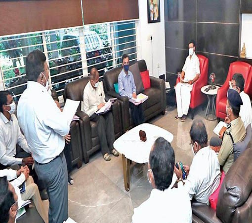 Cyclone Tauktae: TN CM reviews preparedness with officials Cyclone Tauktae: TN CM reviews preparedness with officials