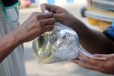 DMK to bear cost of free food offered by Amma canteens in Coimbatore DMK to bear cost of free food offered by Amma canteens in Coimbatore