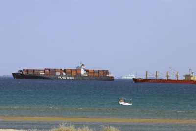 Egypt starts expanding Suez Canal's southern stretch Egypt starts expanding Suez Canal's southern stretch