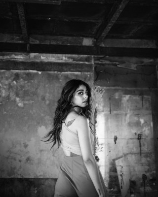 Alaya F sprinkles monochrome magic with new photo-op Alaya F sprinkles monochrome magic with new photo-op