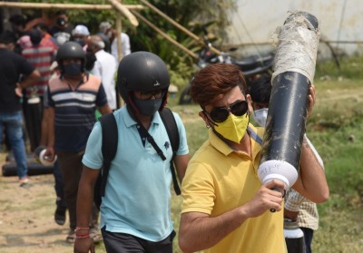 Karnataka tells oxygen makers to ensure supply to Covid-hit Karnataka tells oxygen makers to ensure supply to Covid-hit