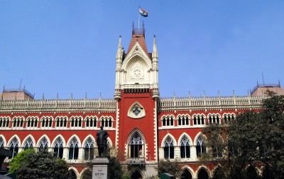 Calcutta HC grants interim bail to 4 arrested in Narada case