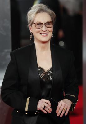Amy Adams shares how Meryl Streep helped her calm down on set