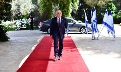 Netanyahu's main rival tasked with forming govt Netanyahu's main rival tasked with forming govt