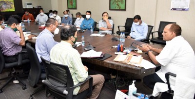 Telangana seeks higher allocation of vaccines, oxygen Telangana seeks higher allocation of vaccines, oxygen