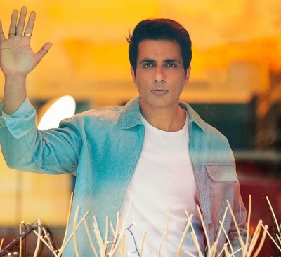 Sonu Sood to those who couldn't save loved ones: You didn't fail, We did Sonu Sood to those who couldn't save loved ones: You didn't fail, We did