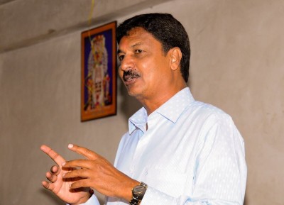 Karnataka Congress seeks arrest of tainted BJP MLA Karnataka Congress seeks arrest of tainted BJP MLA