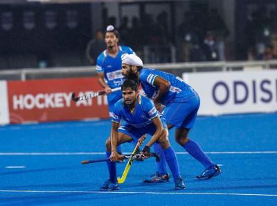 Begin on positive note, success will follow: Hockey player Pal Begin on positive note, success will follow: Hockey player Pal