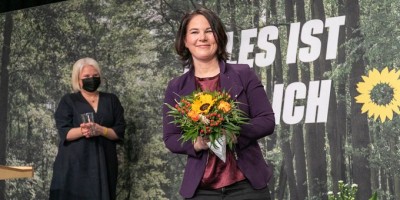 German Chancellor candidate says husband will mind the kids if she wins German Chancellor candidate says husband will mind the kids if she wins