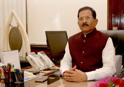 IAF planes ferry 323 oxygen concentrators to Goa: Shripad Naik IAF planes ferry 323 oxygen concentrators to Goa: Shripad Naik