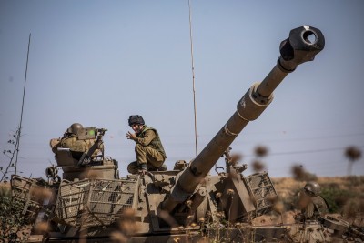 Israel pummels Hamas tunnel system Israel pummels Hamas tunnel system