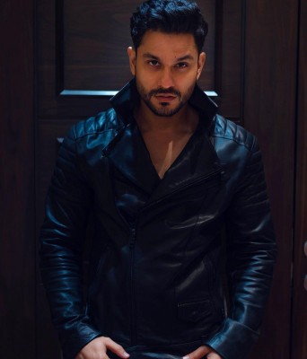 Kunal Kemmu: 'All packed up but nowhere to go this weekend' Kunal Kemmu: 'All packed up but nowhere to go this weekend'
