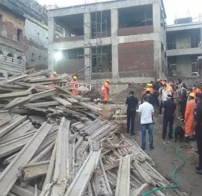 Two killed, 7 injured in building collapse in Varanasi Two killed, 7 injured in building collapse in Varanasi