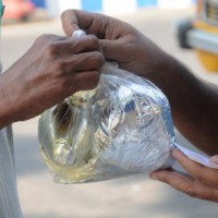 DMK to bear cost of free food offered by Amma canteens in Coimbatore