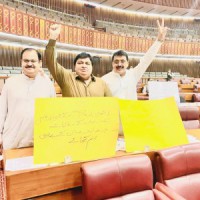 Pak lawmaker demands Hindus to be called non-Muslims, not minority