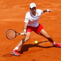 Djokovic eases into Belgrade Open semi-finals